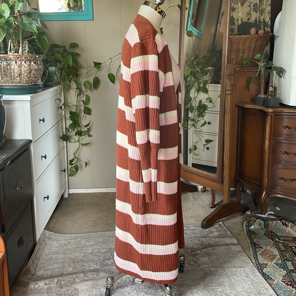 ELOQUII Elements puff sleeve cardigan sweater dress, plus size 22/24 - Picture 7 of 11